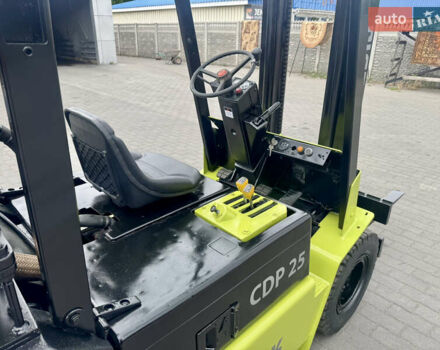 Кларк ЦДП, объемом двигателя 2.5 л и пробегом 0 тыс. км за 5300 $, фото 8 на Automoto.ua