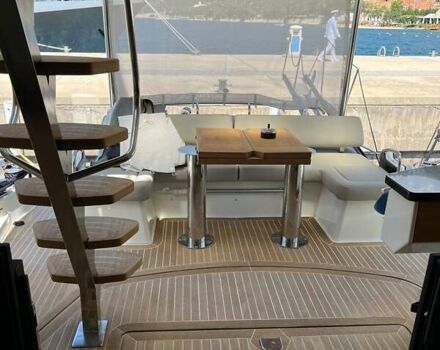 Білий Кранчі Flybridge, об'ємом двигуна 8 л та пробігом 1 тис. км за 863685 $, фото 10 на Automoto.ua