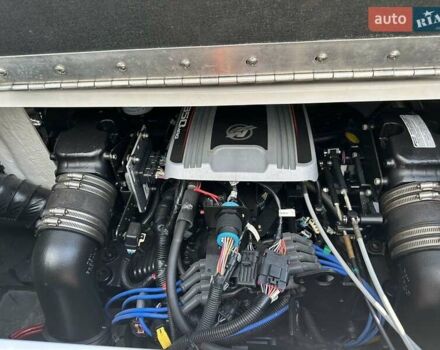 Белый Кроунлайн SC, объемом двигателя 5.7 л и пробегом 1 тыс. км за 65000 $, фото 27 на Automoto.ua