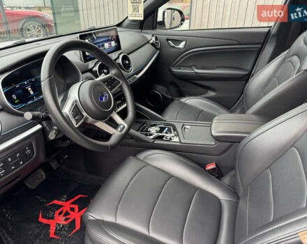 Білий DFSK Seres 3, об'ємом двигуна 0 л та пробігом 16 тис. км за 12900 $, фото 14 на Automoto.ua