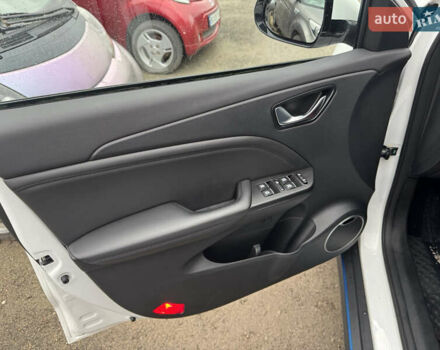 Белый DFSK Seres 3, объемом двигателя 0 л и пробегом 14 тыс. км за 13000 $, фото 25 на Automoto.ua