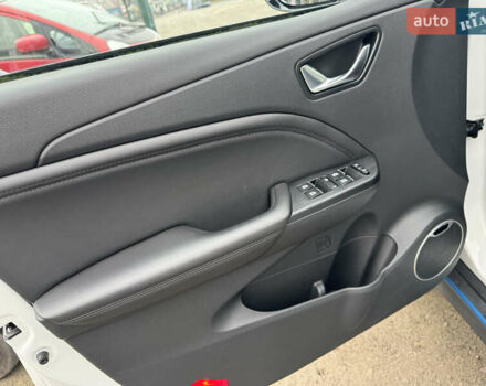 Білий DFSK Seres 3, об'ємом двигуна 0 л та пробігом 16 тис. км за 12900 $, фото 15 на Automoto.ua