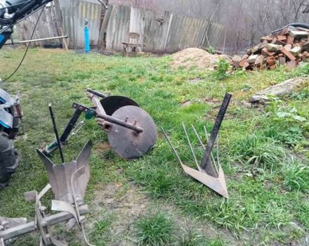 Синий ДТЗ 570БН, объемом двигателя 0.21 л и пробегом 10 тыс. км за 712 $, фото 3 на Automoto.ua