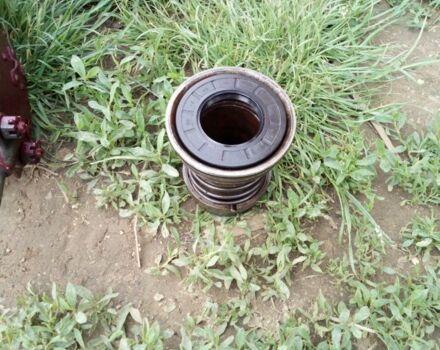 ДТЗ Другая, объемом двигателя 5 л и пробегом 200 тыс. км за 1665 $, фото 6 на Automoto.ua