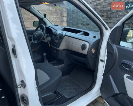 Белый Дачия Доккер, объемом двигателя 1.46 л и пробегом 210 тыс. км за 5950 $, фото 12 на Automoto.ua