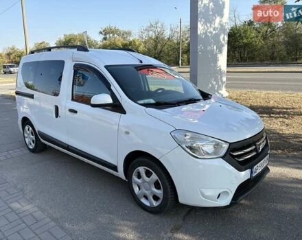 Дачия Доккер 2013 в Запорожье на Automoto.ua Белый Дачия Доккер, объемом двигателя 1.5 л и пробегом 205 тыс. км за 7200 $, фото 1 на Automoto.ua