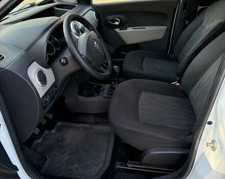 Дачия Доккер 2013 в Запорожье на Automoto.ua Белый Дачия Доккер, объемом двигателя 1.5 л и пробегом 205 тыс. км за 7200 $, фото 5 на Automoto.ua