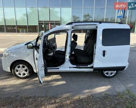 Дачия Доккер 2013 в Запорожье на Automoto.ua Белый Дачия Доккер, объемом двигателя 1.5 л и пробегом 205 тыс. км за 7200 $, фото 10 на Automoto.ua