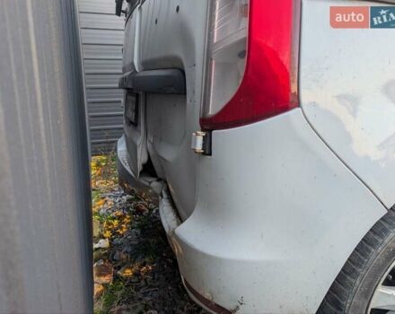 Белый Дачия Доккер, объемом двигателя 1.6 л и пробегом 220 тыс. км за 3200 $, фото 6 на Automoto.ua