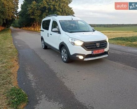 Белый Дачия Доккер, объемом двигателя 1.5 л и пробегом 240 тыс. км за 9300 $, фото 12 на Automoto.ua