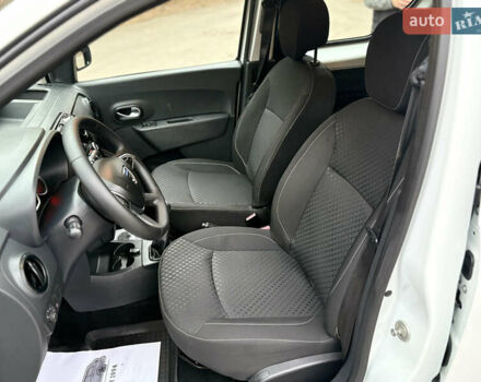 Белый Дачия Доккер, объемом двигателя 1.5 л и пробегом 188 тыс. км за 11100 $, фото 31 на Automoto.ua