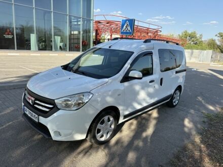 Дачия Доккер 2013 в Запорожье на Automoto.ua Белый Дачия Доккер, объемом двигателя 1.5 л и пробегом 205 тыс. км за 7200 $, фото 1 на Automoto.ua