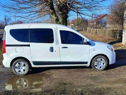 Дачия Доккер 2017 в Лозовой на Automoto.ua Белый Дачия Доккер, объемом двигателя 1.46 л и пробегом 217 тыс. км за 8400 $, фото 1 на Automoto.ua