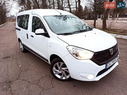 Дачія Доккер 2018 у Черкасах на Automoto.ua Білий Дачія Доккер, об'ємом двигуна 1.6 л та пробігом 207 тис. км за 9750 $, фото 1 на Automoto.ua