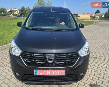 Чорний Дачія Доккер, об'ємом двигуна 1.5 л та пробігом 54 тис. км за 11999 $, фото 3 на Automoto.ua