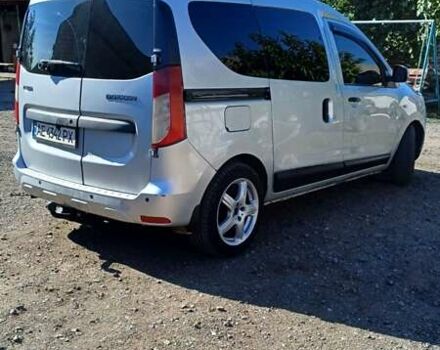 Серый Дачия Доккер, объемом двигателя 1.46 л и пробегом 360 тыс. км за 6999 $, фото 5 на Automoto.ua