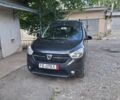 Серый Дачия Доккер, объемом двигателя 1.6 л и пробегом 175 тыс. км за 10900 $, фото 1 на Automoto.ua