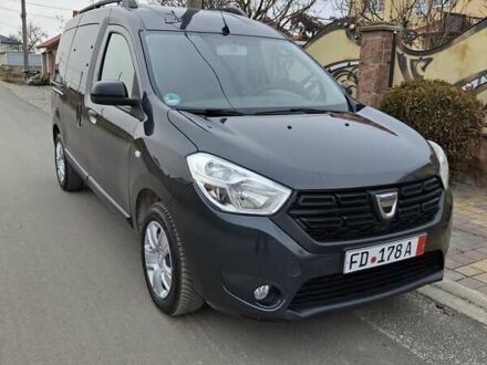 Сірий Дачія Доккер, об'ємом двигуна 1.6 л та пробігом 110 тис. км за 10950 $, фото 1 на Automoto.ua