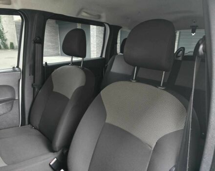 Білий Дачія Інша, об'ємом двигуна 1.6 л та пробігом 98 тис. км за 7999 $, фото 11 на Automoto.ua