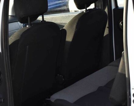 Белый Дачия Другая, объемом двигателя 1.6 л и пробегом 170 тыс. км за 7499 $, фото 16 на Automoto.ua