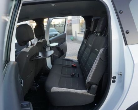 Белый Дачия Другая, объемом двигателя 1.6 л и пробегом 135 тыс. км за 7490 $, фото 16 на Automoto.ua