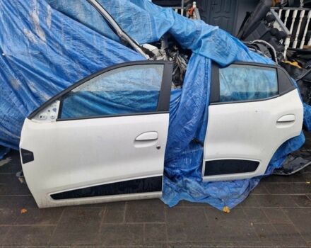 Белый Дачия Другая, объемом двигателя 0 л и пробегом 14 тыс. км за 7600 $, фото 7 на Automoto.ua