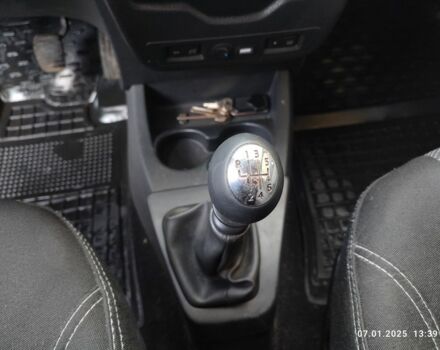 Черный Дачия Другая, объемом двигателя 1.5 л и пробегом 216 тыс. км за 7700 $, фото 5 на Automoto.ua