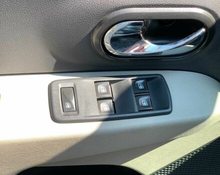 Дачия Другая 2012 в Виннице на Automoto.ua Серый Дачия Другая, объемом двигателя 1.5 л и пробегом 305 тыс. км за 6940 $, фото 12 на Automoto.ua