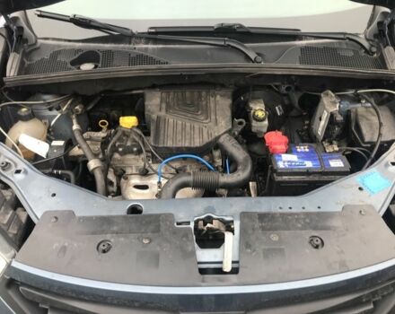 Серый Дачия Другая, объемом двигателя 1.6 л и пробегом 150 тыс. км за 5999 $, фото 6 на Automoto.ua