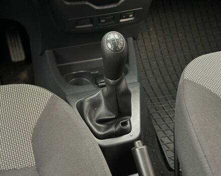 Серый Дачия Другая, объемом двигателя 1.6 л и пробегом 310 тыс. км за 6500 $, фото 19 на Automoto.ua