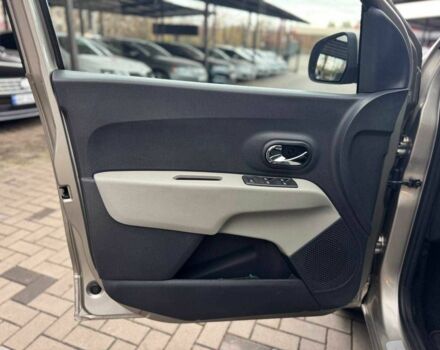 Серый Дачия Другая, объемом двигателя 1.2 л и пробегом 120 тыс. км за 8500 $, фото 10 на Automoto.ua