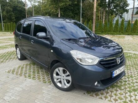 Дачия Другая 2012 в Харькове на Automoto.ua Серый Дачия Другая, объемом двигателя 1.5 л и пробегом 215 тыс. км за 7850 $, фото 1 на Automoto.ua