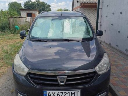 Дачия Другая 2014 в Лозовой на Automoto.ua Серый Дачия Другая, объемом двигателя 1.6 л и пробегом 238 тыс. км за 5800 $, фото 1 на Automoto.ua