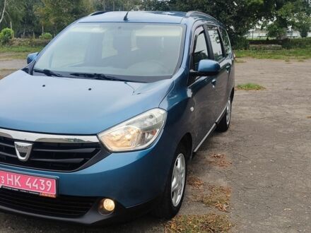 Дачия Другая 2014 в Демидовке на Automoto.ua Синий Дачия Другая, объемом двигателя 1.6 л и пробегом 237 тыс. км за 6950 $, фото 1 на Automoto.ua
