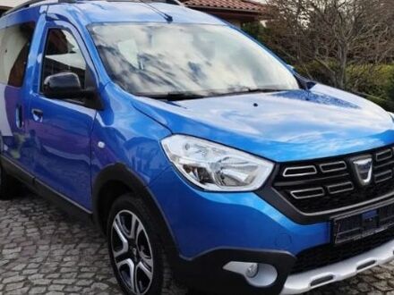 Дачия Другая 2018 в Киеве на Automoto.ua Синий Дачия Другая, объемом двигателя 1.6 л и пробегом 128 тыс. км за 6830 $, фото 1 на Automoto.ua