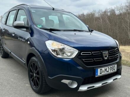 Дачия Другая 2018 в Львове на Automoto.ua Синий Дачия Другая, объемом двигателя 1.6 л и пробегом 80 тыс. км за 8800 $, фото 1 на Automoto.ua