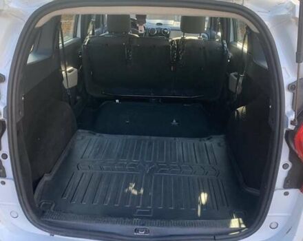 Білий Дачія Лоджі, об'ємом двигуна 0 л та пробігом 230 тис. км за 6900 $, фото 22 на Automoto.ua