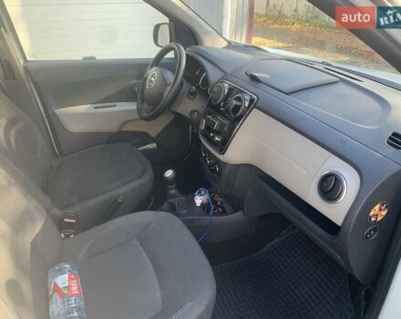 Білий Дачія Лоджі, об'ємом двигуна 0 л та пробігом 230 тис. км за 6900 $, фото 18 на Automoto.ua