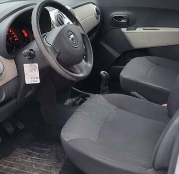 Белый Дачия Лоджи, объемом двигателя 1.6 л и пробегом 225 тыс. км за 5900 $, фото 11 на Automoto.ua