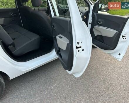 Белый Дачия Лоджи, объемом двигателя 1.5 л и пробегом 227 тыс. км за 7999 $, фото 9 на Automoto.ua