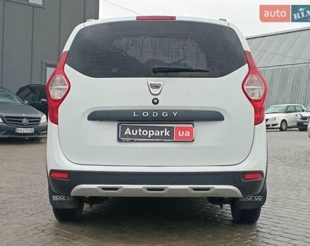 Дачия Лоджи 2015 в Львове на Automoto.ua Белый Дачия Лоджи, объемом двигателя 1.5 л и пробегом 134 тыс. км за 8990 $, фото 3 на Automoto.ua
