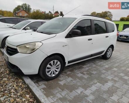 Дачия Лоджи 2016 в Каменце-Подольском на Automoto.ua Белый Дачия Лоджи, объемом двигателя 1.6 л и пробегом 176 тыс. км за 8900 $, фото 1 на Automoto.ua