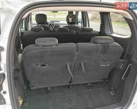 Белый Дачия Лоджи, объемом двигателя 1.6 л и пробегом 170 тыс. км за 7500 $, фото 11 на Automoto.ua