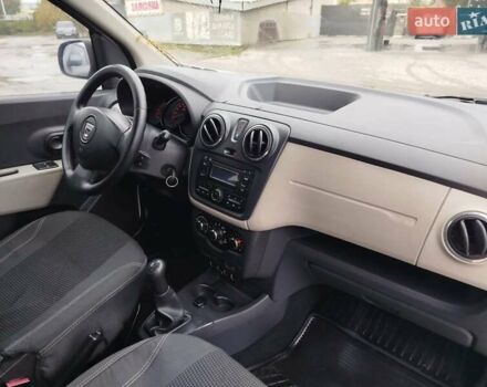 Дачия Лоджи 2016 в Каменце-Подольском на Automoto.ua Белый Дачия Лоджи, объемом двигателя 1.6 л и пробегом 176 тыс. км за 8900 $, фото 23 на Automoto.ua