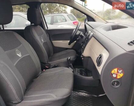 Дачия Лоджи 2016 в Каменце-Подольском на Automoto.ua Белый Дачия Лоджи, объемом двигателя 1.6 л и пробегом 176 тыс. км за 8900 $, фото 12 на Automoto.ua