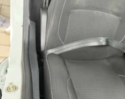 Білий Дачія Лоджі, об'ємом двигуна 1.6 л та пробігом 135 тис. км за 8700 $, фото 11 на Automoto.ua