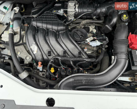 Білий Дачія Лоджі, об'ємом двигуна 1.6 л та пробігом 135 тис. км за 8700 $, фото 16 на Automoto.ua