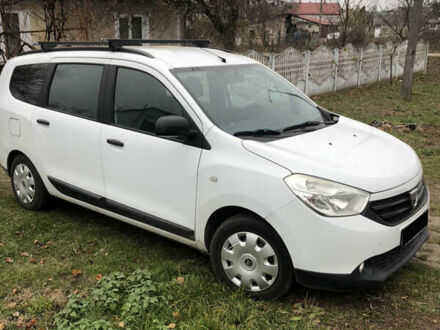 Дачія Лоджі 2012 у Рівному на Automoto.ua Білий Дачія Лоджі, об'ємом двигуна 1.6 л та пробігом 270 тис. км за 5700 $, фото 1 на Automoto.ua