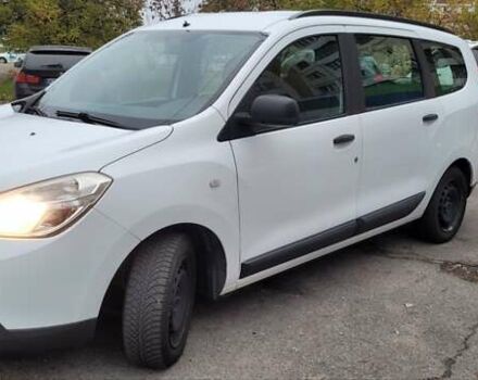 Белый Дачия Лоджи, объемом двигателя 1.6 л и пробегом 225 тыс. км за 5900 $, фото 1 на Automoto.ua