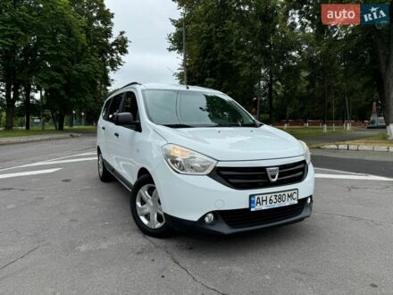 Белый Дачия Лоджи, объемом двигателя 1.6 л и пробегом 203 тыс. км за 7950 $, фото 1 на Automoto.ua